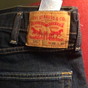 Men Levi Strauss jeans. 541 W38 L30